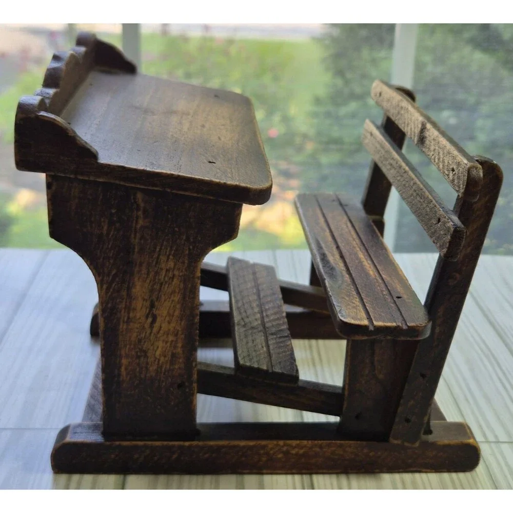 Unbranded vintage handcrafted